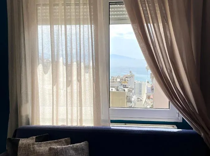 Marina's Spacious Family Appartement Kavala