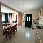 Lejlighed Marina's Spacious Family